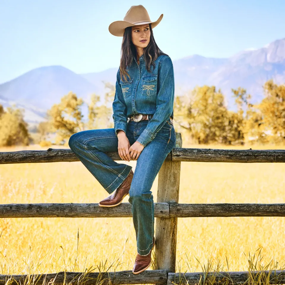 Stetson 214 City Trouser Jeans In Medium Wash Blue
