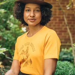 Outlet Stetson Hold Your Horses Graphic Tee Yellow
